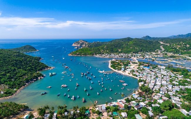 Khám phá Vịnh Vĩnh Hy - 1 trong 4 vịnh đẹp nhất Việt Nam - Du Lịch Chất